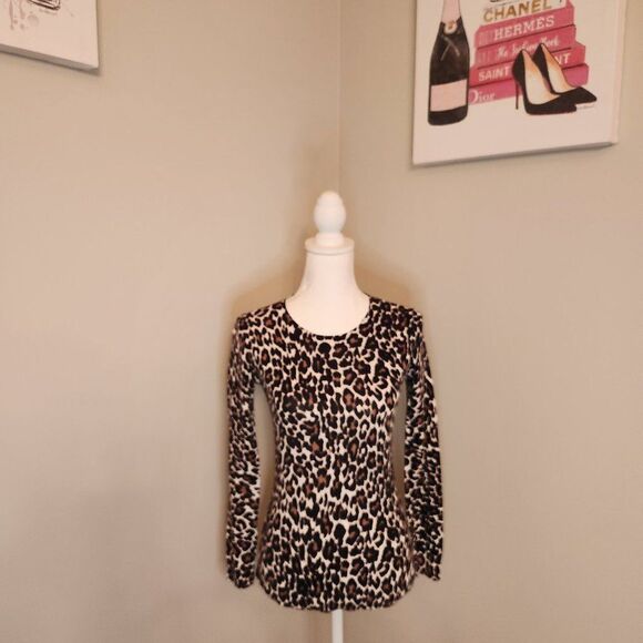 J. Crew Cheetah Print Crewneck Sweater - Picture 3 of 9